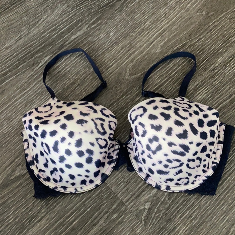 NEW Victoria’s Secret Unlined Demi